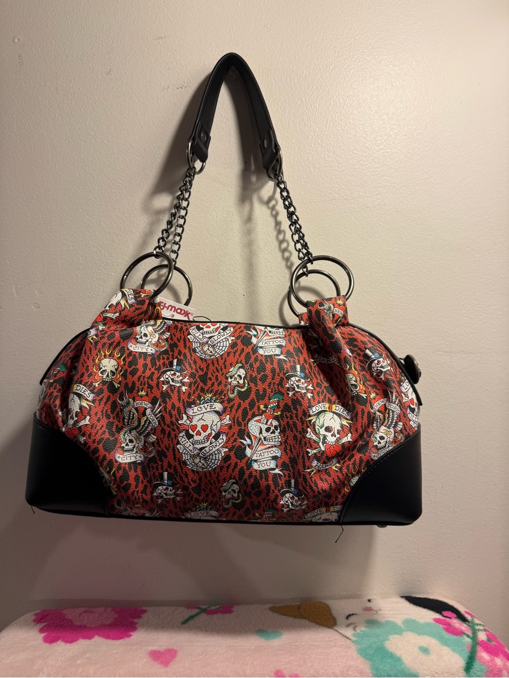 Ed Hardy Tote Skull cheetah print with 5 gothic charms BNWT - Picture 4 of 8